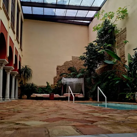 Hospederia Banos Arabes De Dos Hotel 2*